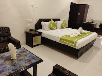 Chandra Inn