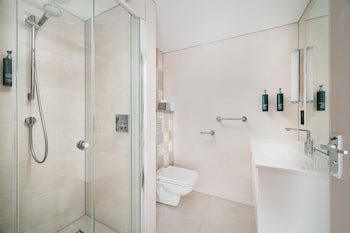 Doubletree By Hilton Hotel Newcastle International Airport