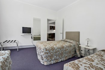Amethyst Court Motorlodge