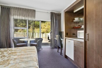 Amethyst Court Motorlodge