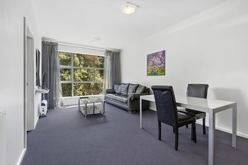 Amethyst Court Motorlodge