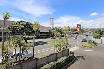 Amethyst Court Motorlodge