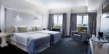 Apollo Hotel