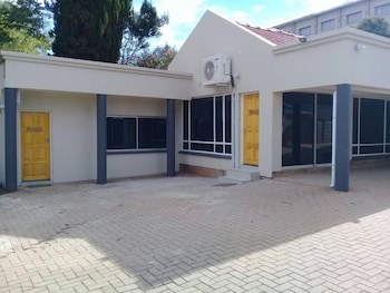 Apollo Hotel