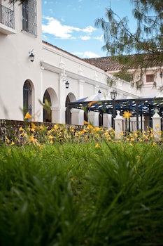 Dann Monasterio Popayan