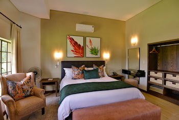 African Hills Safari Lodge & Spa