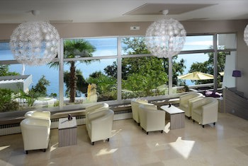 Grand Hotel Adriatic Ii