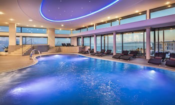 Grand Hotel Adriatic Ii