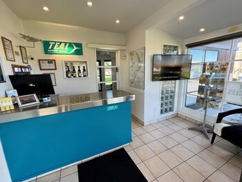Teal Motor Lodge
