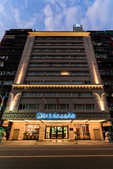 Fish Hotel Kaohsiung