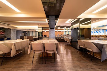 Fish Hotel Kaohsiung