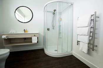 Suncourt Hotel & Conference Centre