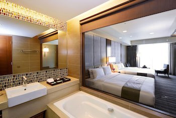Fullon Hotel Tamsui Fisherman's Wharf