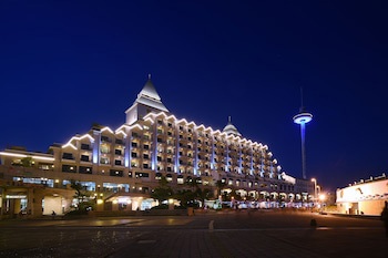 Fullon Hotel Tamsui Fisherman's Wharf