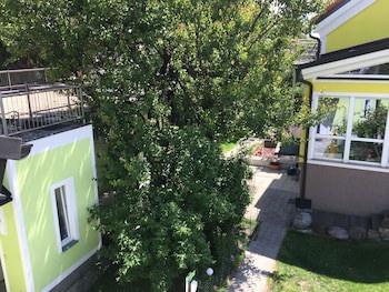Ajo Vienna Garden - Contactless Check-In