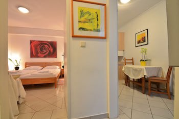 Ajo Vienna Garden - Contactless Check-In
