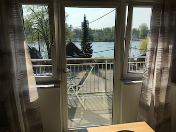 Ajo Vienna Garden - Contactless Check-In