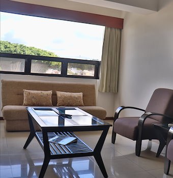 Suites Jardin Imperial