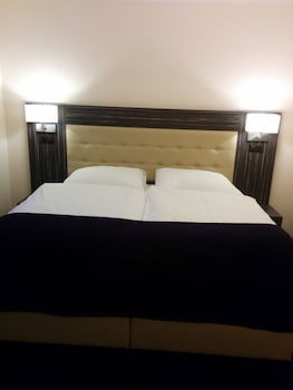 Hotel Famosa galeri fotoğrafı
