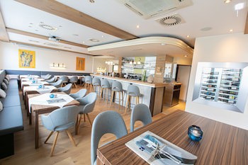 Reinisch Just Rooms