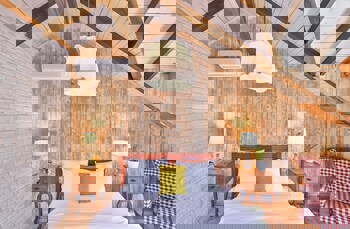 Tranquilla River Lodge - Adults Only