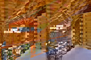 Tranquilla River Lodge - Adults Only