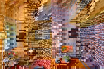 Tranquilla River Lodge - Adults Only