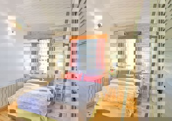 Tranquilla River Lodge - Adults Only