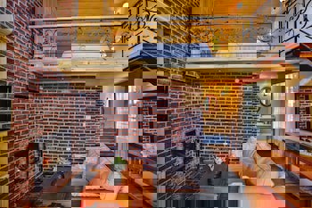 Tranquilla River Lodge - Adults Only