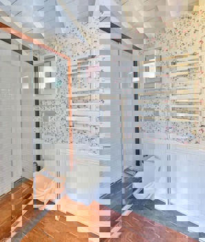 Tranquilla River Lodge - Adults Only