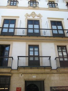 Apartamentos Larga 70