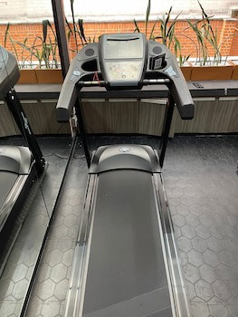 Aparta Suites Torre Poblado