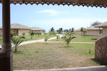 Ocean Beach Resort& Spa Aston Collection Hotels
