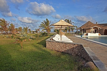 Ocean Beach Resort& Spa Aston Collection Hotels