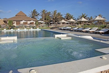 Ocean Beach Resort& Spa Aston Collection Hotels