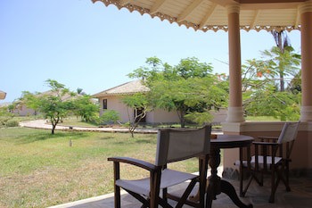 Ocean Beach Resort& Spa Aston Collection Hotels