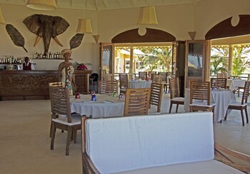 Ocean Beach Resort& Spa Aston Collection Hotels