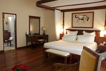 Ocean Beach Resort& Spa Aston Collection Hotels