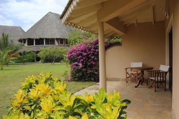 Ocean Beach Resort& Spa Aston Collection Hotels