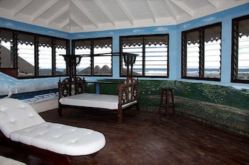 Ocean Beach Resort& Spa Aston Collection Hotels