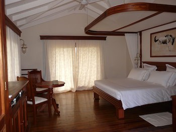 Ocean Beach Resort& Spa Aston Collection Hotels