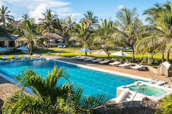 Ocean Beach Resort& Spa Aston Collection Hotels