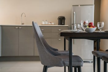 Altera Hotel And Residence