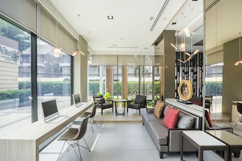 Altera Hotel And Residence