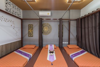 Altera Hotel And Residence