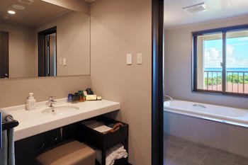 Grandvrio Resort Ishigakijima