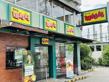Dg Budget Hotel Salem