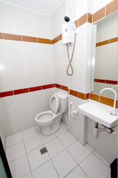 Dg Budget Hotel Salem