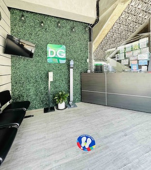 Dg Budget Hotel Salem