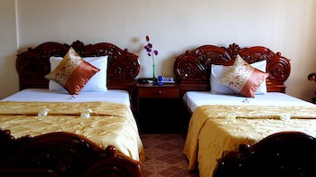 Star Hotel